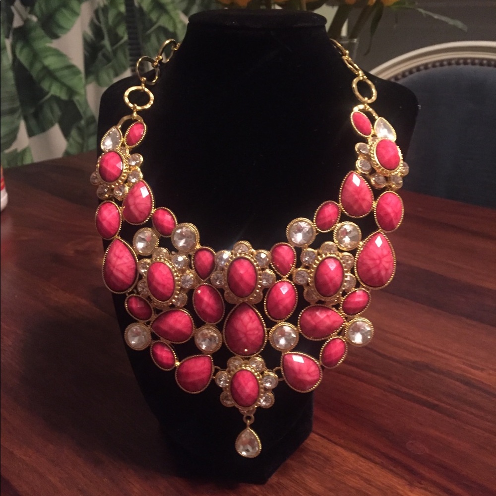Amrita Singh Crystal South Fork Bob necklace